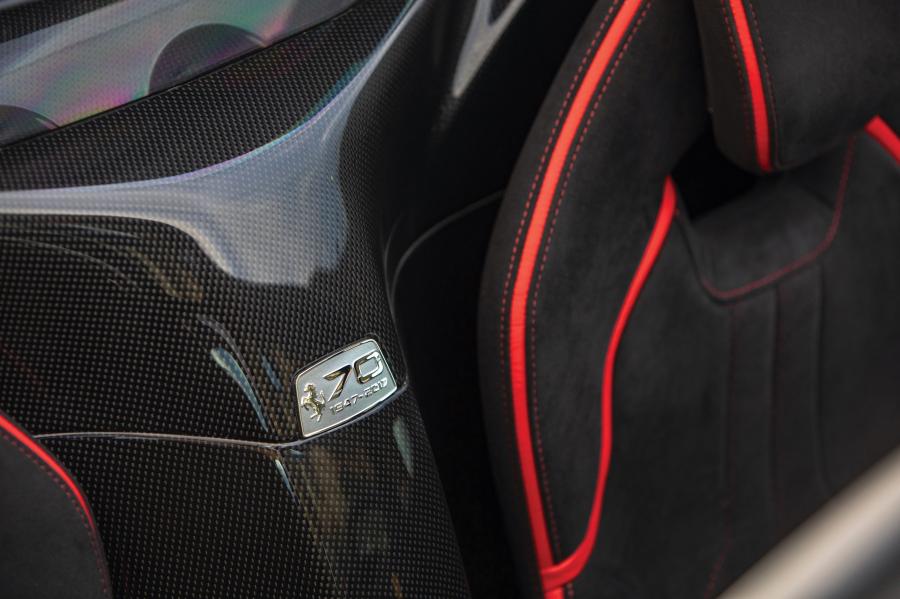 Детали экстерьера Ferrari LaFerrari Aperta 2016 года  (NA) (фото 14 из 25)